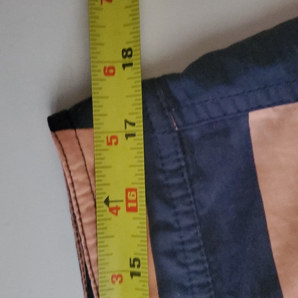 Patagonia Mens Wavefarer 8' Board Shorts Size 34 Alisal Stripe Navy Blue Pocket - Picture 10 of 11